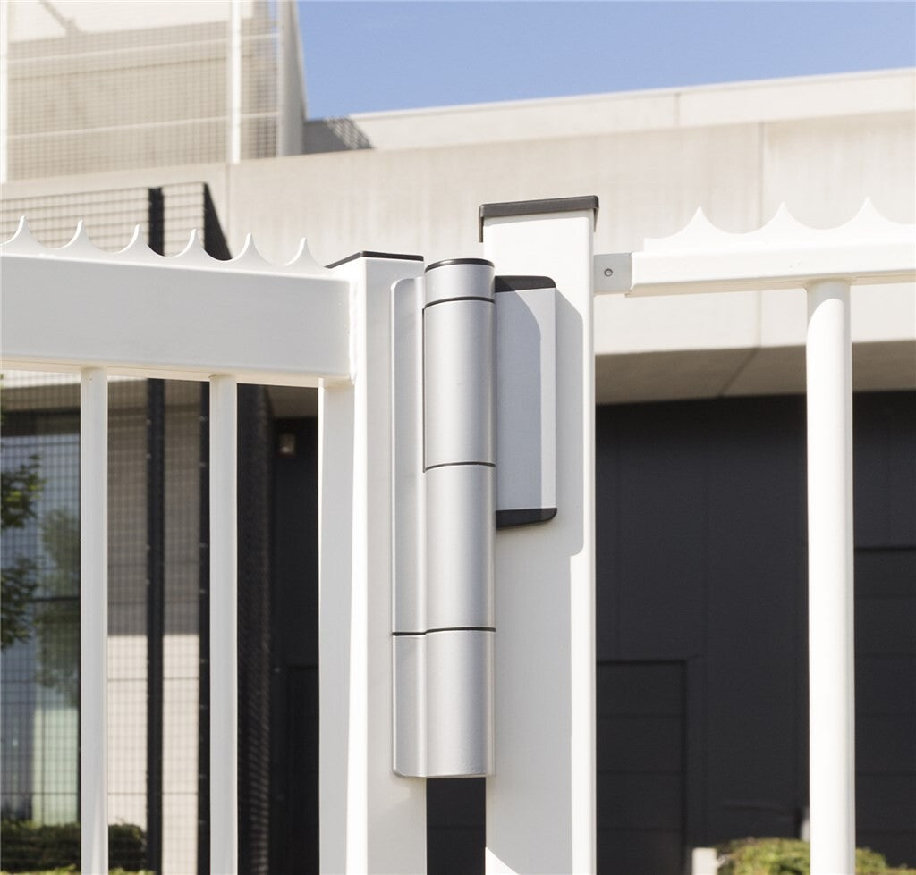 Ferme-porte hydraulique et 180° Charnière dans un MAMMOTH-HD